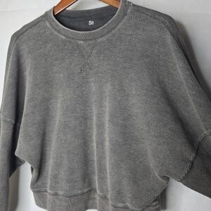 SO Thermal Waffle Knit Top Gray Boxy Cropped Drop Shoulder Soft Grunge L